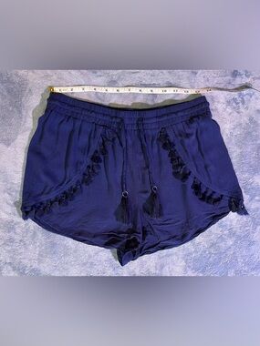 Atmosphere Women's Navy Tassel Trim Casual Shorts
